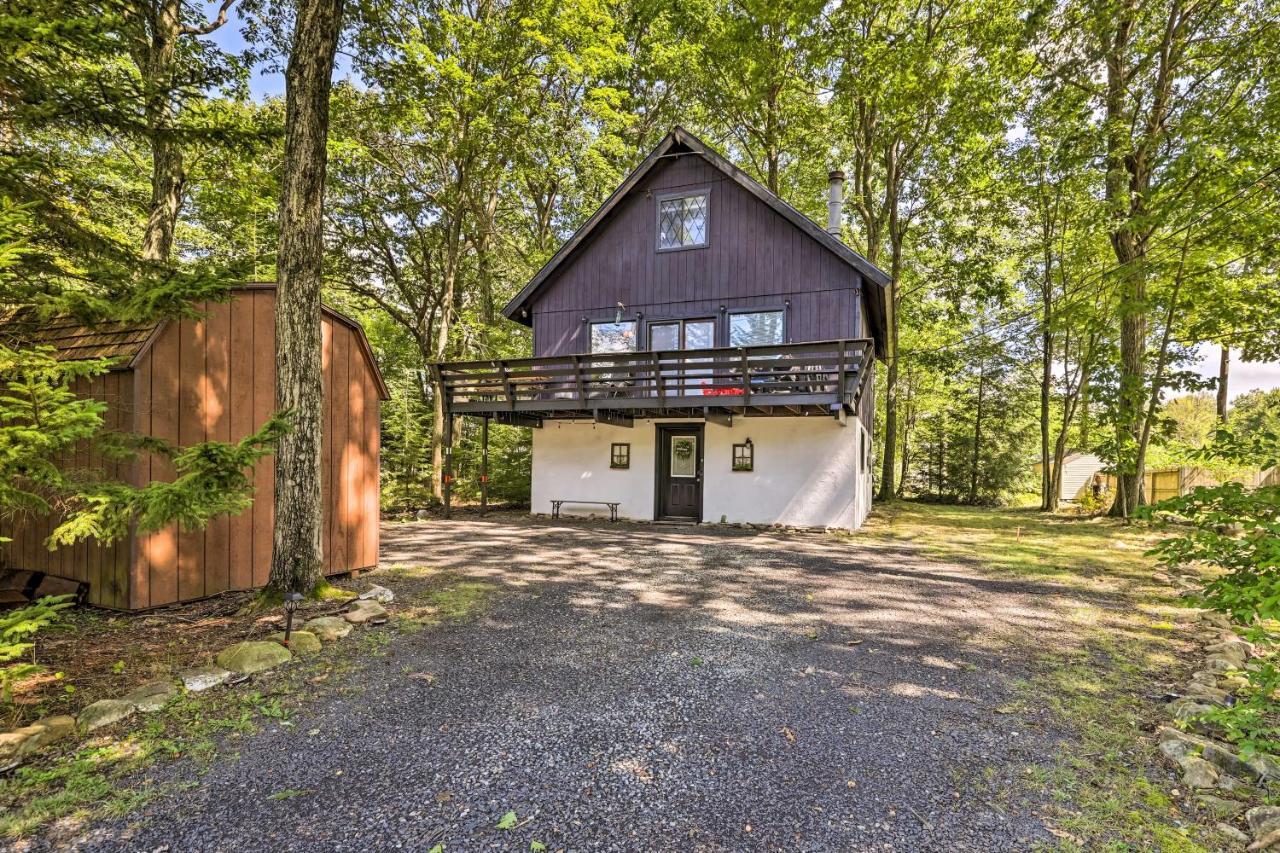 Getaway With Game Walk To Lake! Pocono Summit