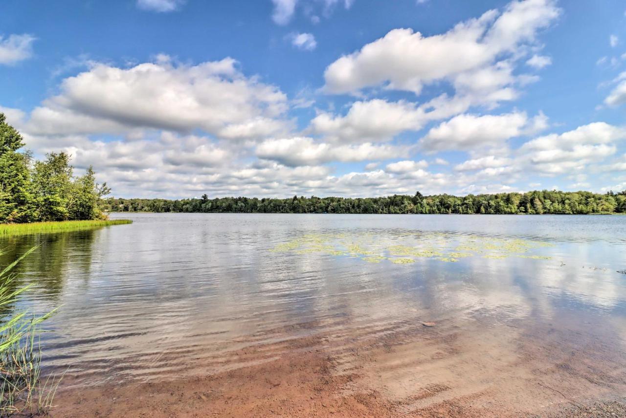 Getaway With Game Walk To Lake! Ferienhaus